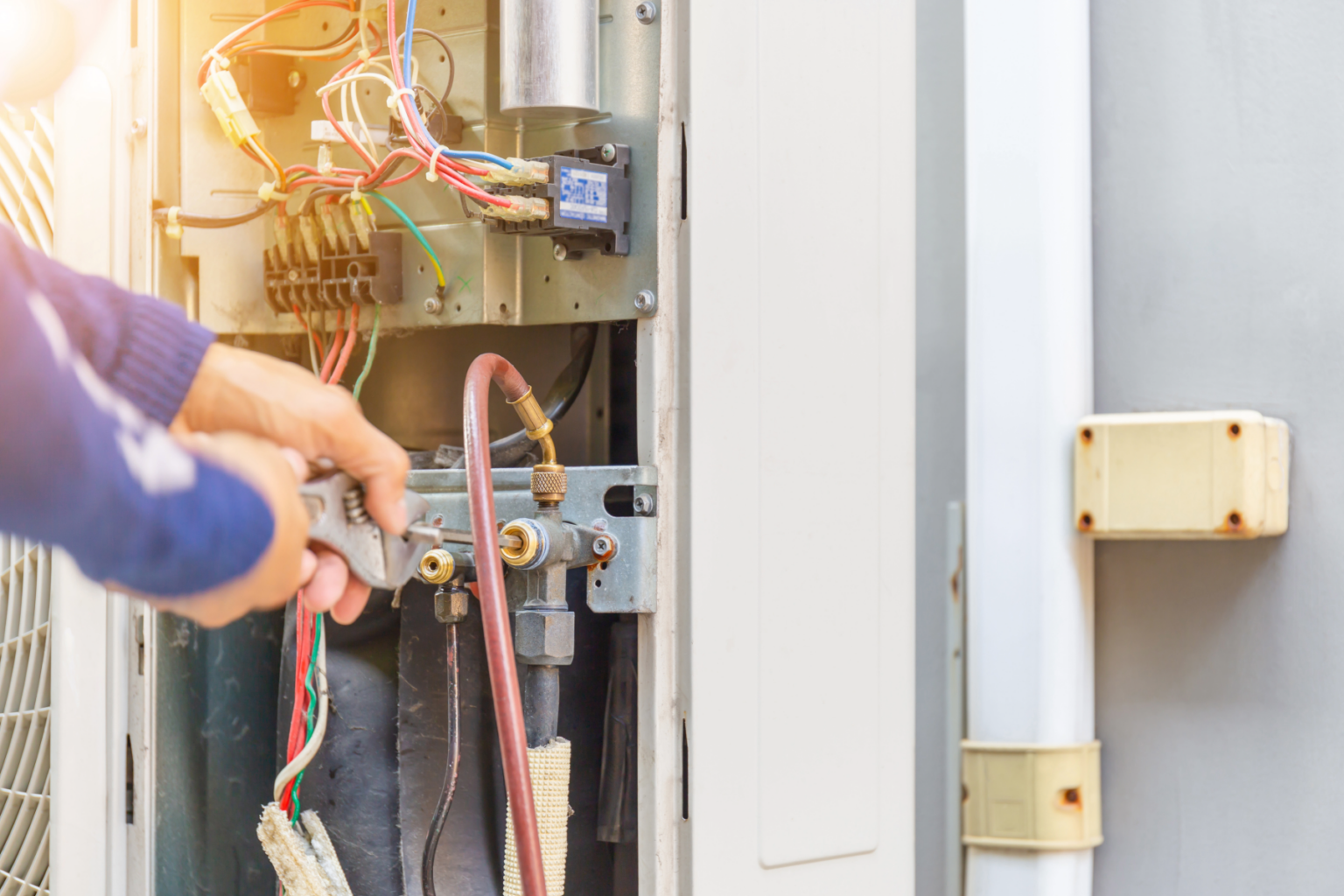 furnace repair 1536x1024 2